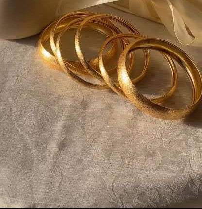 Viral Golden Bangles Set